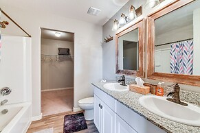Pet-friendly Home w/ Fenced Yard in Florence!