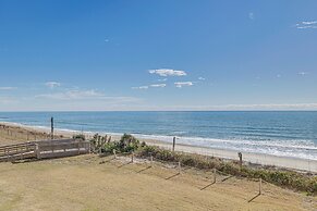 Seaside Indian Beach Getaway w/ Balcony + Views!