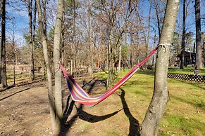 Hook, Line, & Sinker Retreat: Fire Pit, Grill!
