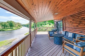 Mtn-view Catskills Cabin on Delaware River!