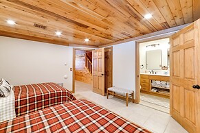 Mtn-view Catskills Cabin on Delaware River!