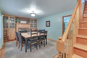 Large Home w/ Deck & Grill ~ 9 Mi to Virginia Tech