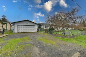 Family-friendly Winston Vacation Rental w/ Deck!