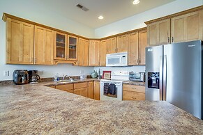 4 Mi to Beaches: Pet-friendly Lewes Condo!