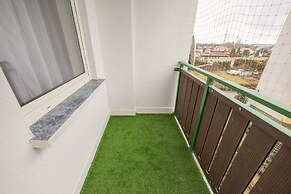 Apartment With Two Balconies by Renters