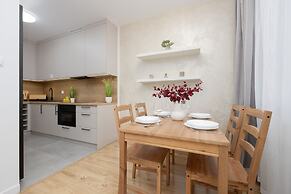 Apartment With Two Balconies by Renters