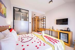 Lei Hotel