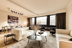 City Luxury 3BR Prime Location