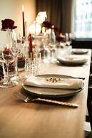 City Luxury 3BR Prime Location