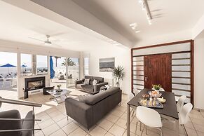 Faros Seaside Villa Larnaca