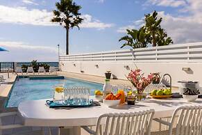 Faros Seaside Villa Larnaca