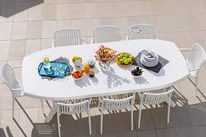 Faros Seaside Villa Larnaca