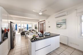 Faros Seaside Villa Larnaca
