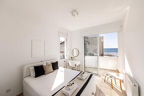 Faros Seaside Villa Larnaca
