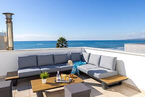 Faros Seaside Villa Larnaca