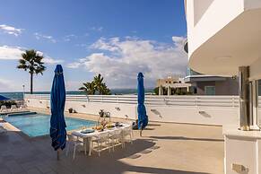 Faros Seaside Villa Larnaca