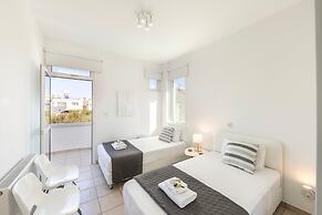 Faros Seaside Villa Larnaca