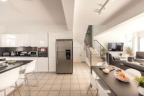 Faros Seaside Villa Larnaca