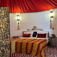 Les Jardins D'Issil Maison d'Hôtes