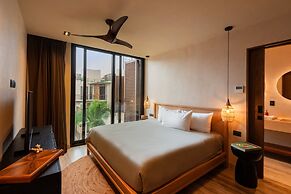 BESPOKE, Member of Small Luxury Hotels