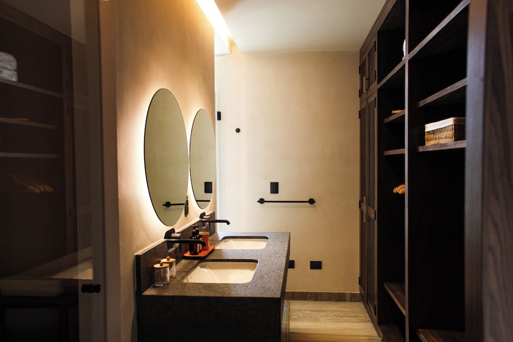 BESPOKE, Member of Small Luxury Hotels