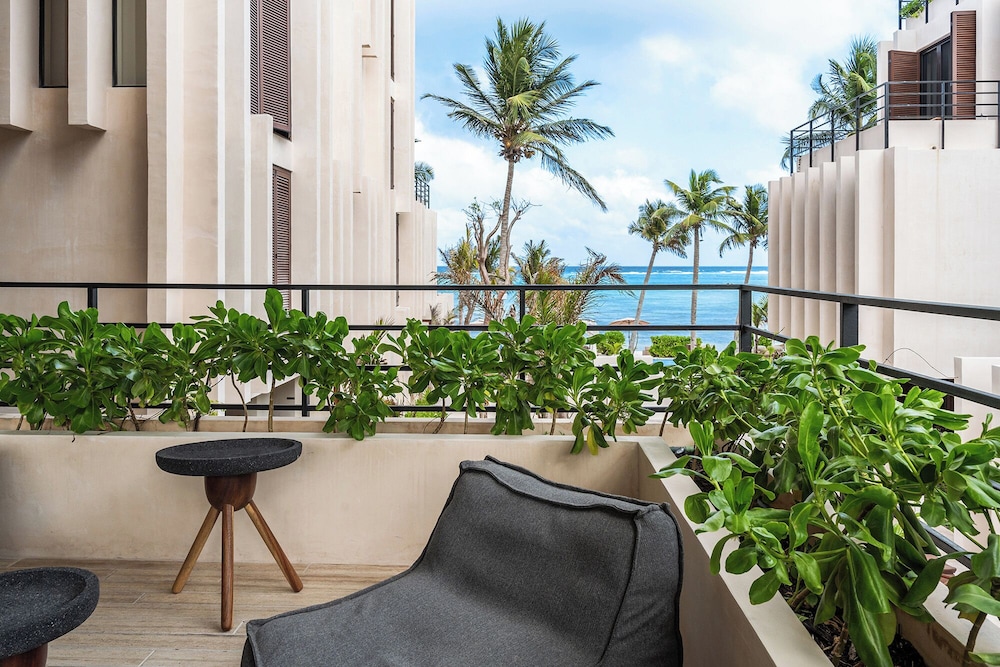 BESPOKE, Member of Small Luxury Hotels