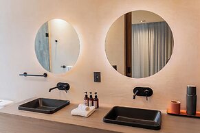 BESPOKE, Member of Small Luxury Hotels