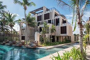 BESPOKE, Member of Small Luxury Hotels