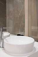 The Haus - Santa Barbara II