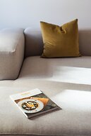 The Haus - Santa Barbara II