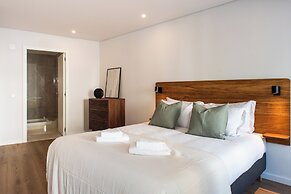 The Haus - Santa Barbara II