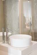 The Haus - Santa Barbara II