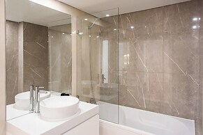 The Haus - Santa Barbara II