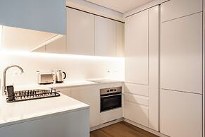 The Haus - Santa Barbara II