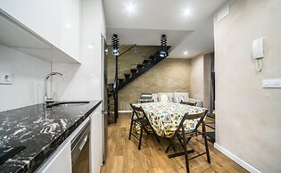 Rey de Sevilla Flats Dúplex Museo