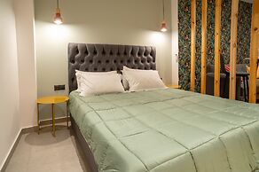 Heart of Athens Apartments