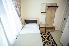 TINY ART HOUSE near of airaport