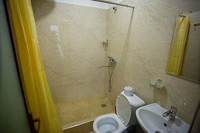 TINY ART HOUSE near of airaport