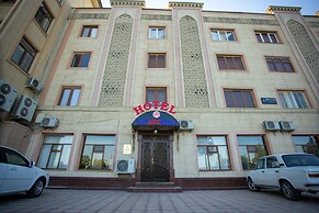 TINY ART HOUSE near of airaport