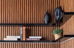 Modern Luxury 1BR in Venice Mckinley