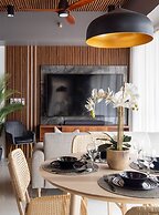 Modern Luxury 1BR in Venice Mckinley