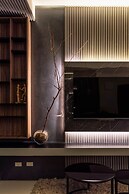 Luxury 2BR Gem in One Uptown, bgc