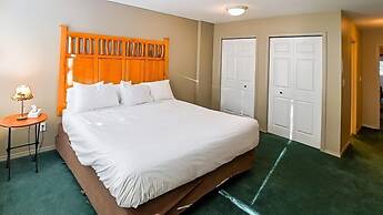 Polar Peak Lodges by Fernie Lodging CO