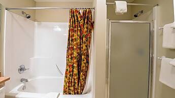 Polar Peak Lodges by Fernie Lodging CO