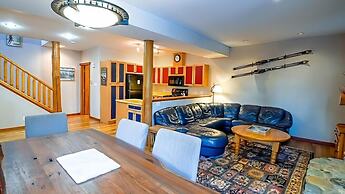 Polar Peak Lodges by Fernie Lodging CO