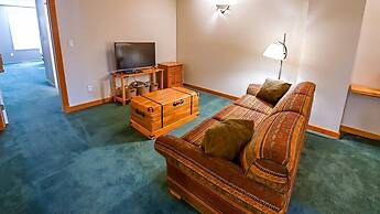 Polar Peak Lodges by Fernie Lodging CO