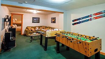 Polar Peak Lodges by Fernie Lodging CO