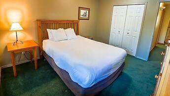 Polar Peak Lodges by Fernie Lodging CO