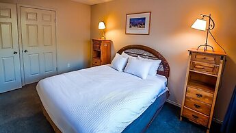 Polar Peak Lodges by Fernie Lodging CO