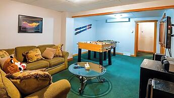 Polar Peak Lodges by Fernie Lodging CO